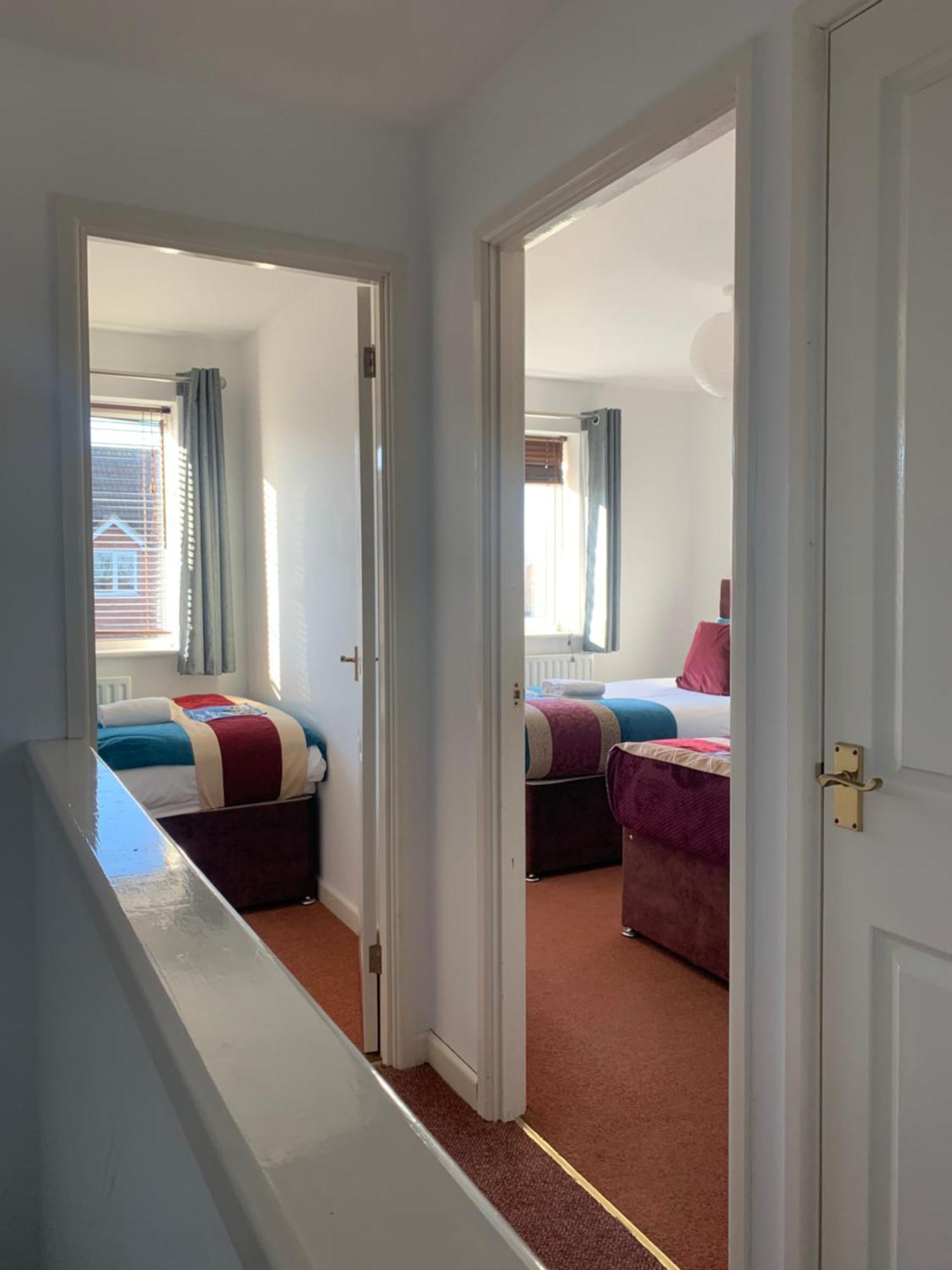 Montrose House Villa Swindon Buitenkant foto